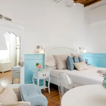 Capo Le Case, Romantic Flat Near Spanish Steps Apartment
